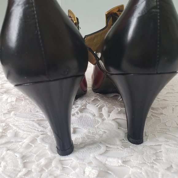 Vintage Moschino heels - Picture 12 of 15